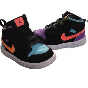 Nike Kids Multicolor Sneakers